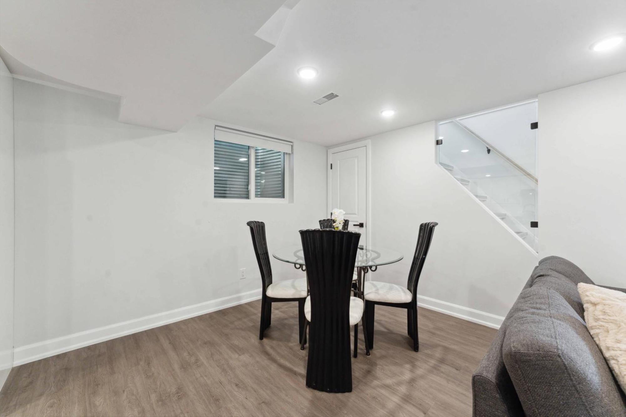 Modern 3Br Suites Ottawa Extérieur photo